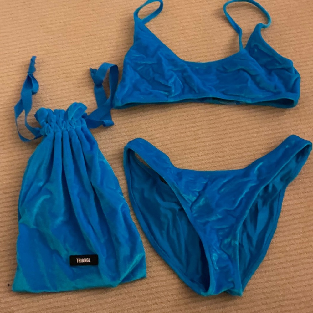 andrea blue velvet triangl bikini set